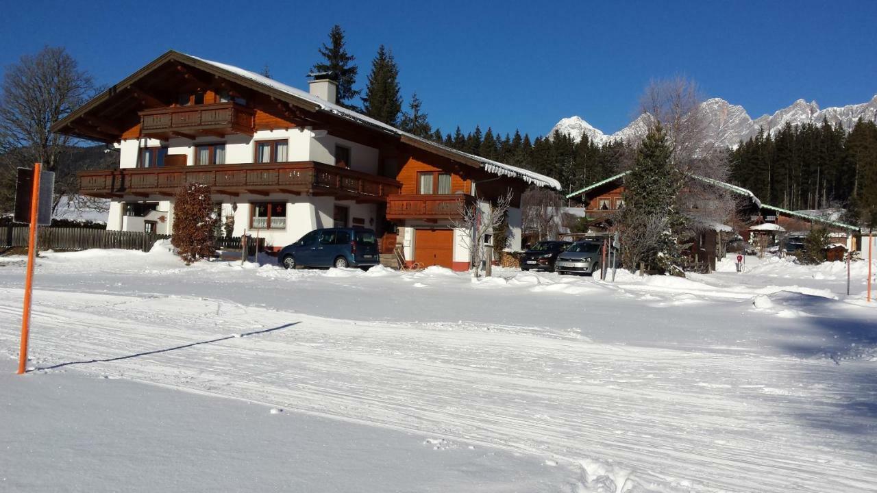 Appartamento Haus Ferienglueck Ramsau am Dachstein Esterno foto